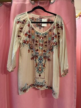 Cream Embroidered Boho Tunic Top- size small
